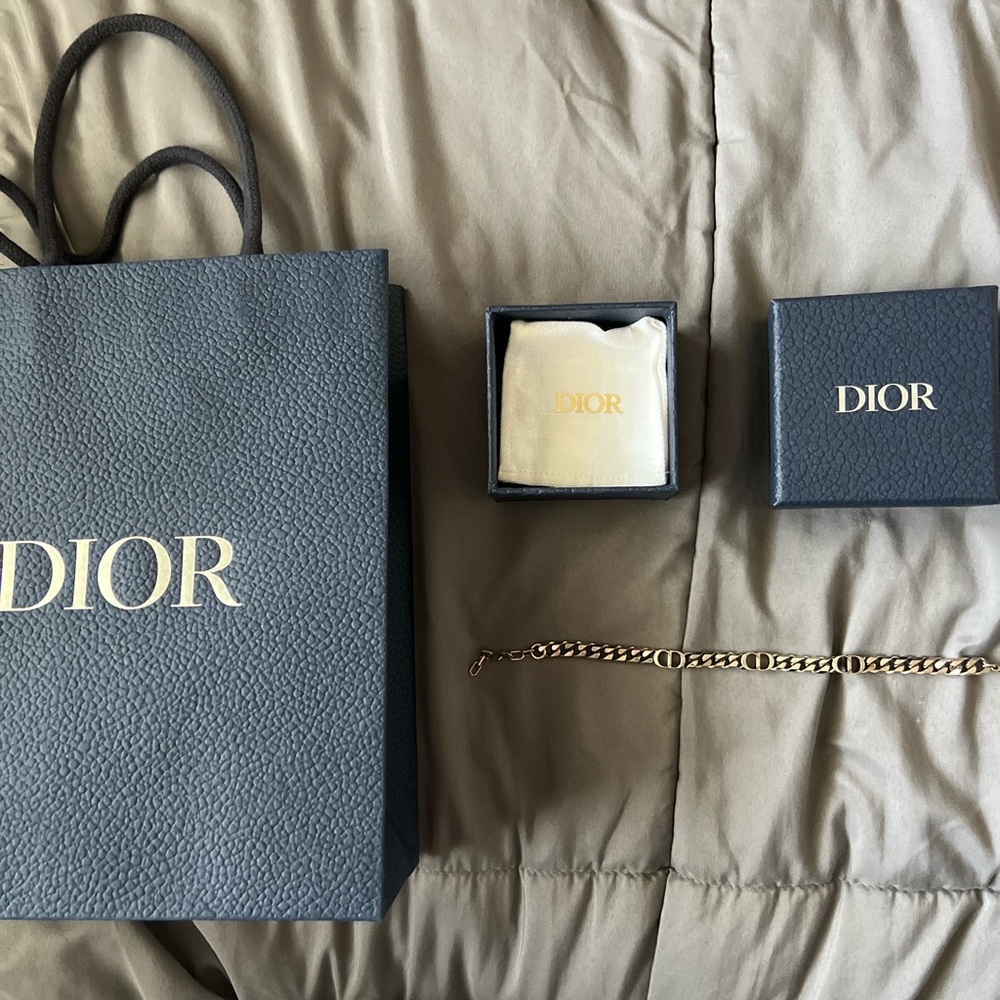 Christian Dior Essentials Men’s Chain Bracelet
